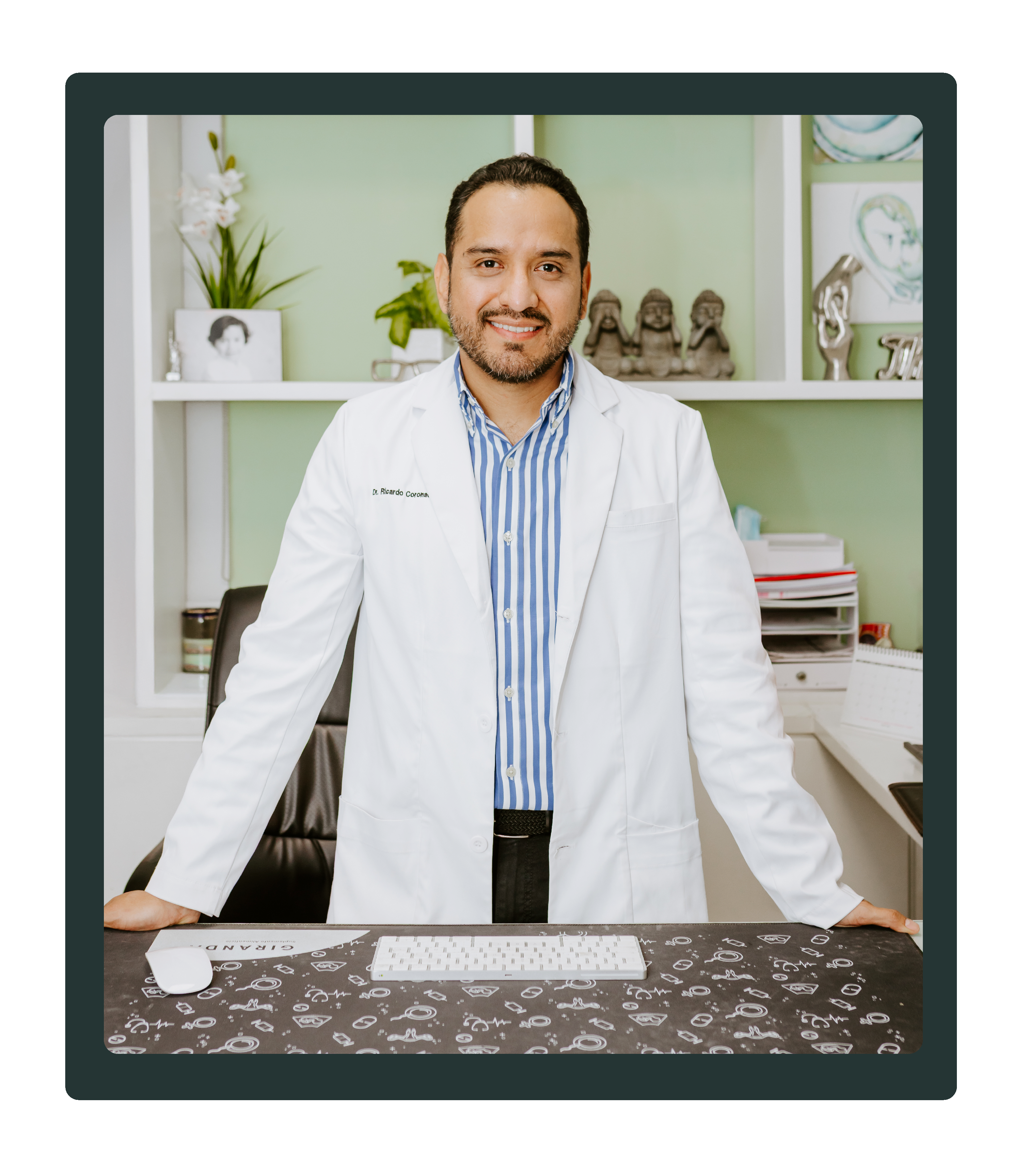 Dr. Ricardo Coronado